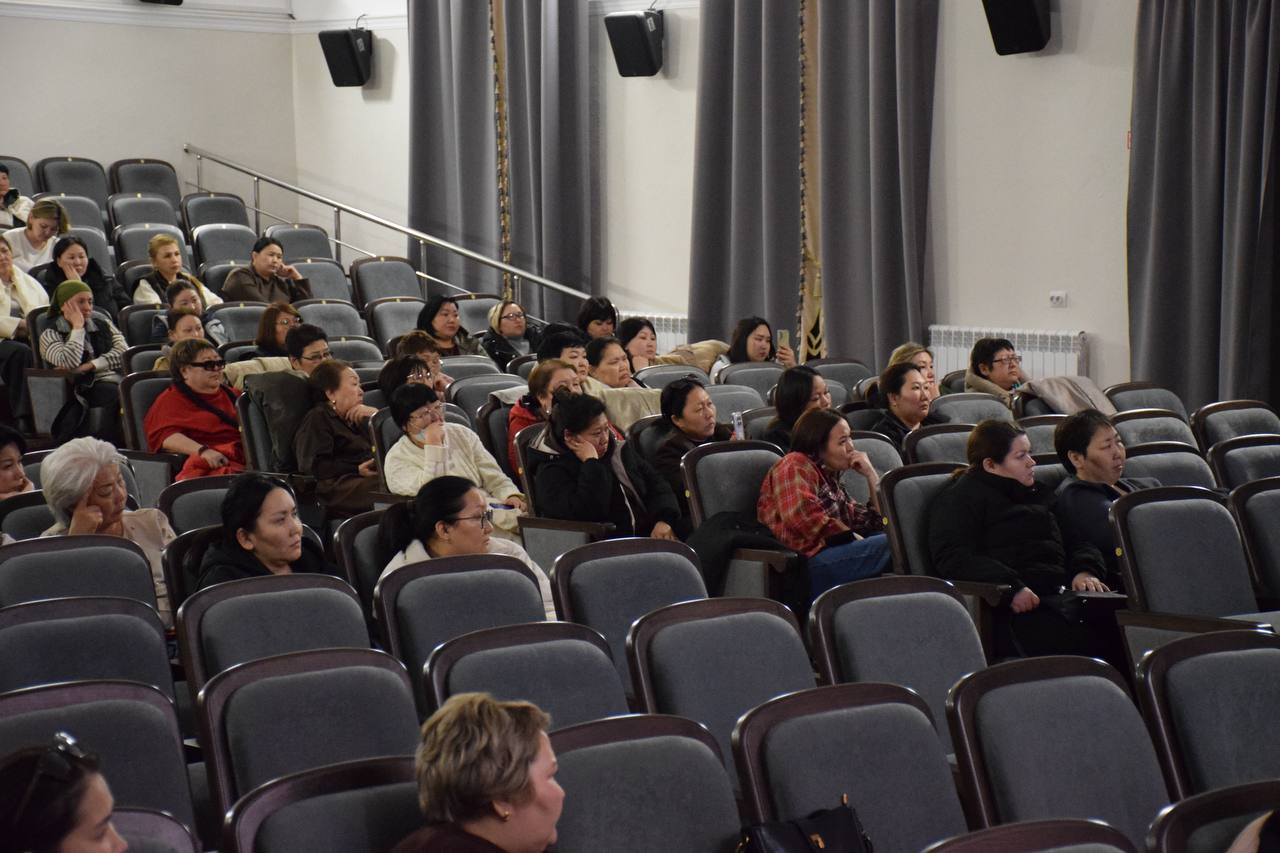 В Черноземельском районе прошло районное родительское собрание по вопросам детской дорожной безопасности В Черноземельском районе прошло районное родительское собрание по вопросам детской дорожной безопасности