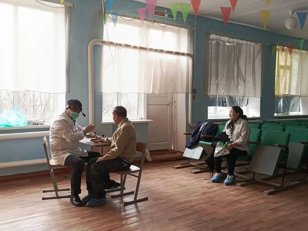 Мобильная бригада врачей продолжает работу в рамках акции «Будь Здоров!» Мобильная бригада врачей продолжает работу в рамках акции «Будь Здоров!»