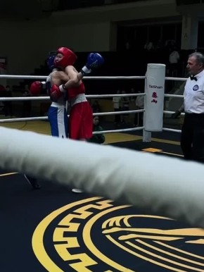 Готовим кулаки и голосовые связки!