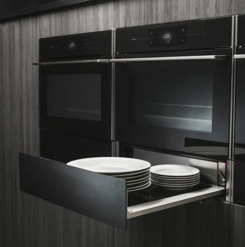 Новый взгляд на встраиваемые подогреватели посуды: полезность и преимущества