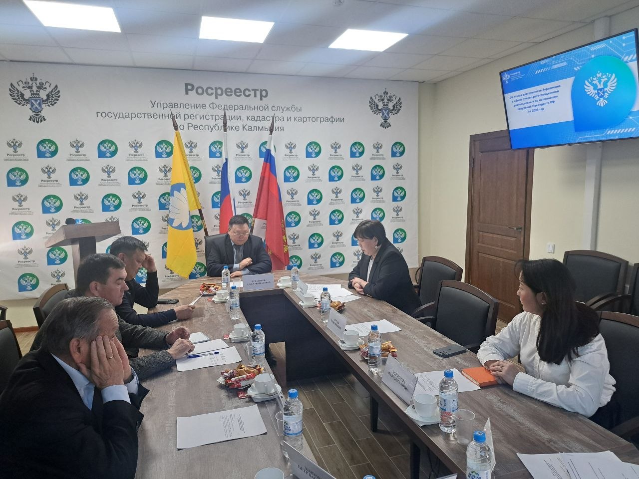 В Управлении Росреестра по РК состоялось заседание Общественного совета В Управлении Росреестра по РК состоялось заседание Общественного совета