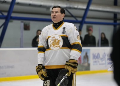 В ледовом центре «Джунгар» проходит «Матч Чемпионов»