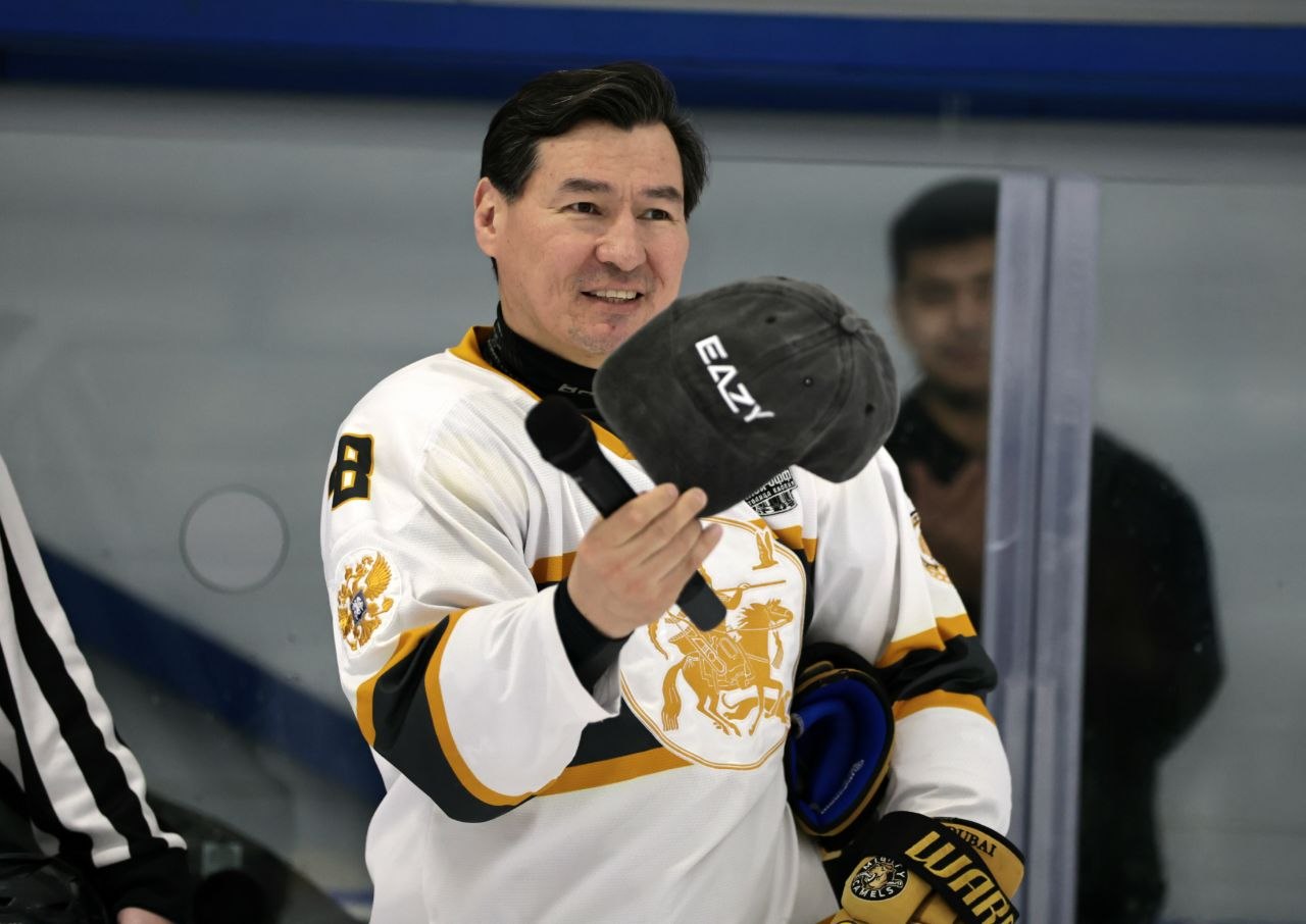 В ледовом центре «Джунгар» проходит «Матч Чемпионов» В ледовом центре «Джунгар» проходит «Матч Чемпионов»