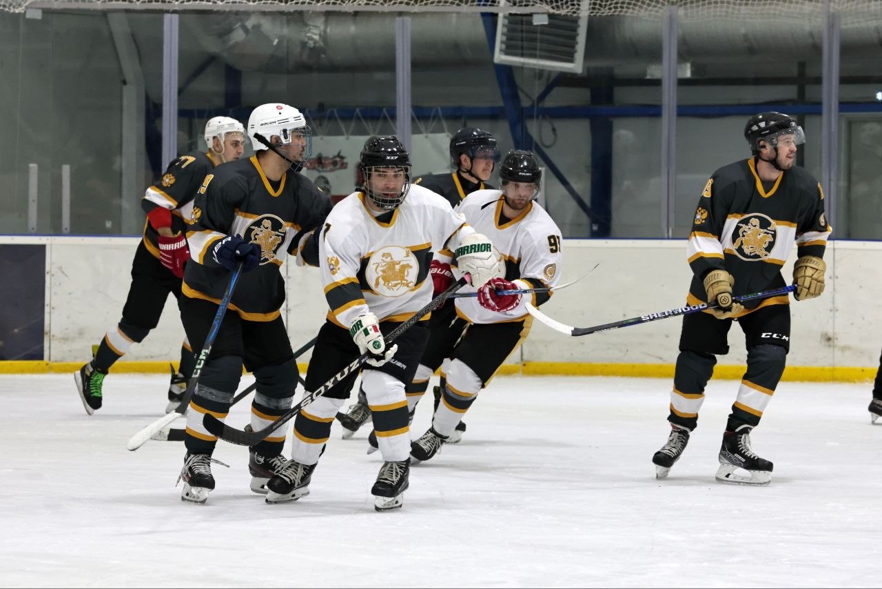 В ледовом центре «Джунгар» проходит «Матч Чемпионов» В ледовом центре «Джунгар» проходит «Матч Чемпионов»