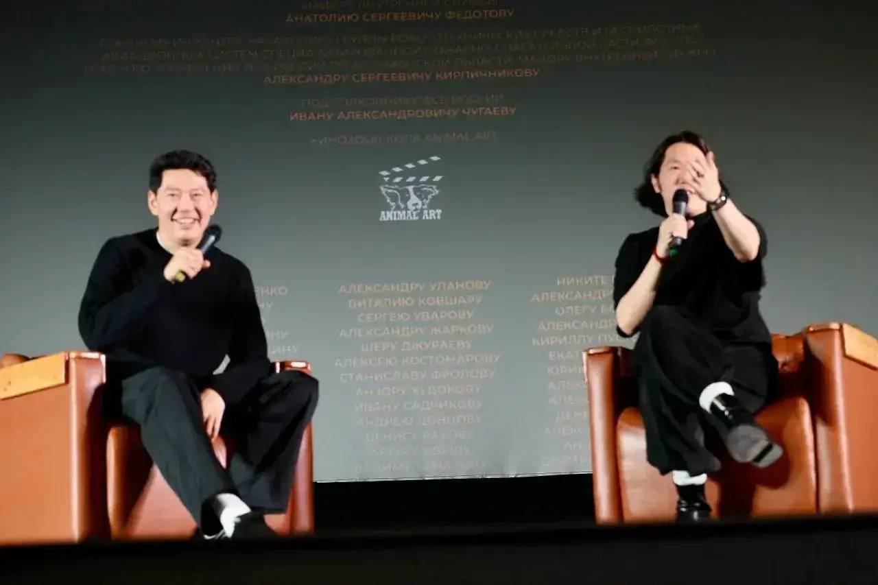 Бату Хасиков: Поздравляю нашего земляка, знаменитого актера театра и кино, кинорежиссера и продюсера Евгения Сангаджиева с выходом его новой режиссерской работы «Космическая собака Лида» Бату Хасиков: Поздравляю нашего земляка, знаменитого актера театра и кино, кинорежиссера и продюсера Евгения Сангаджиева с выходом его новой режиссерской работы «Космическая собака Лида»