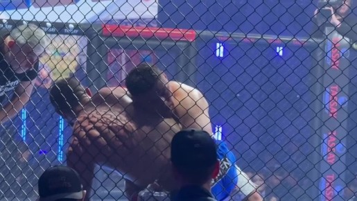 Бой начался с мгновенной атаки Попова