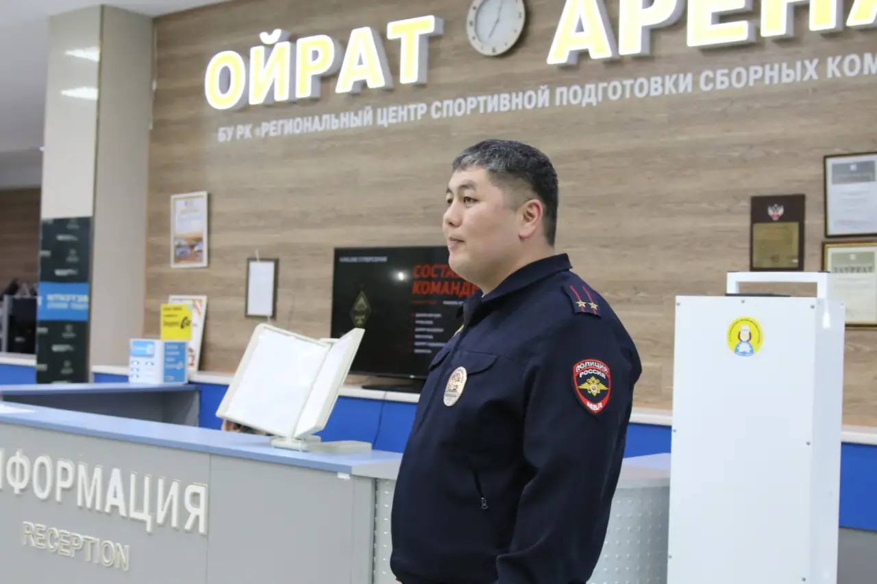 Полиция Калмыкии обеспечила порядок на международном турнире «Бетсити Fight Nights 135» Полиция Калмыкии обеспечила порядок на международном турнире «Бетсити Fight Nights 135»