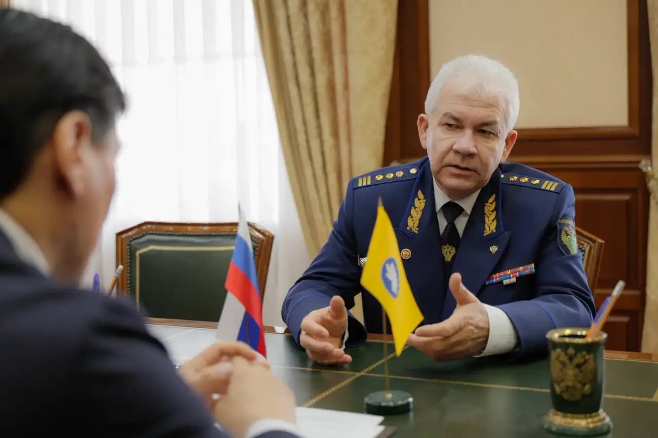 Бату Хасиков: Провел рабочую встречу с руководителем Нижне-Волжского управления Ростехнадзора Юрием Петровичем Кулиничевым Бату Хасиков: Провел рабочую встречу с руководителем Нижне-Волжского управления Ростехнадзора Юрием Петровичем Кулиничевым