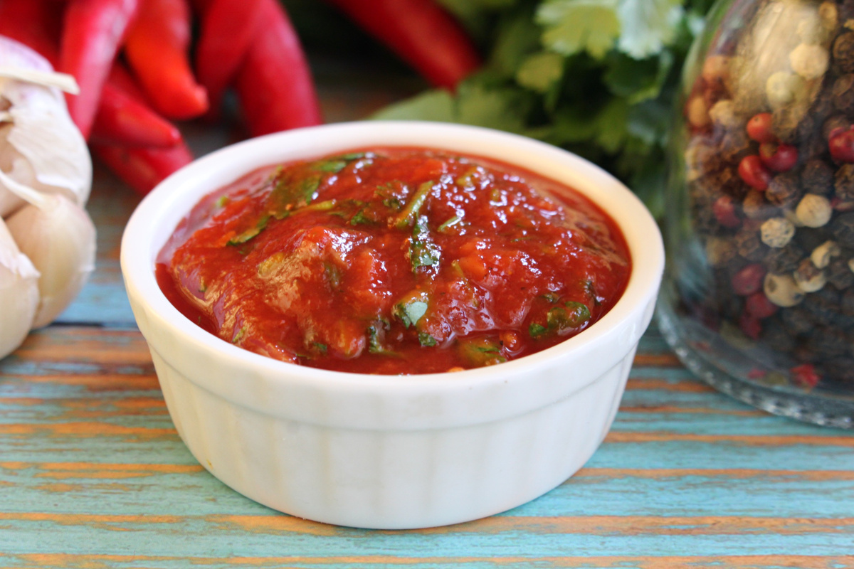 Как приготовить соус Сацебели дома: легкий рецепт