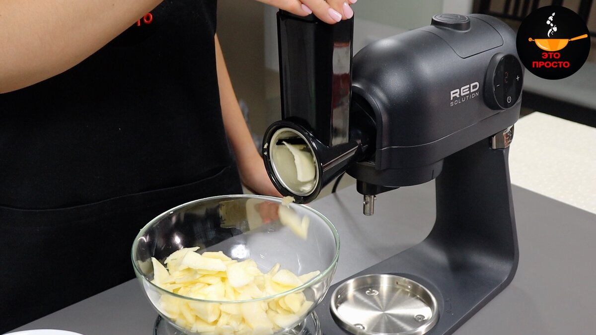 Нежный яблочный пирог на скорую руку: простота в каждой порции