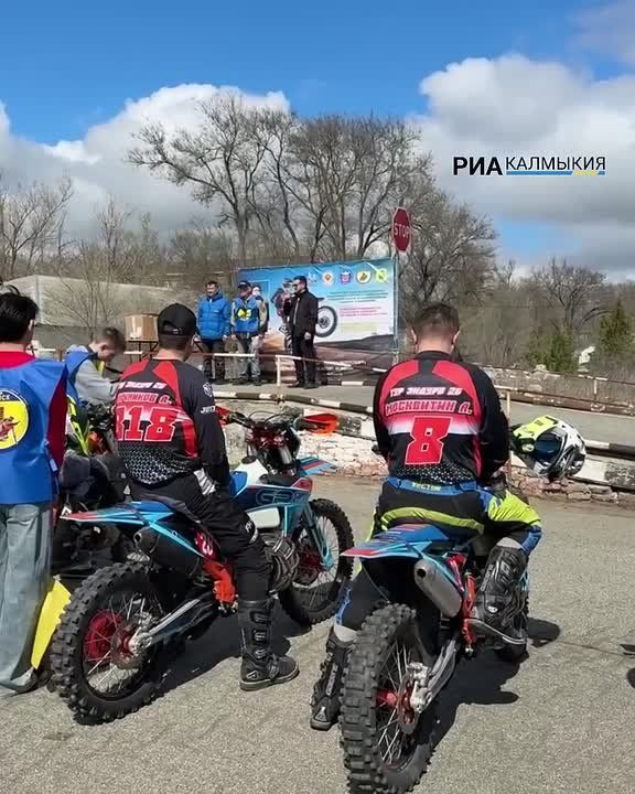 ������� ������ �������������� ������� ����� ������� � �������� �������� � ��������� ������ ������ �� ������