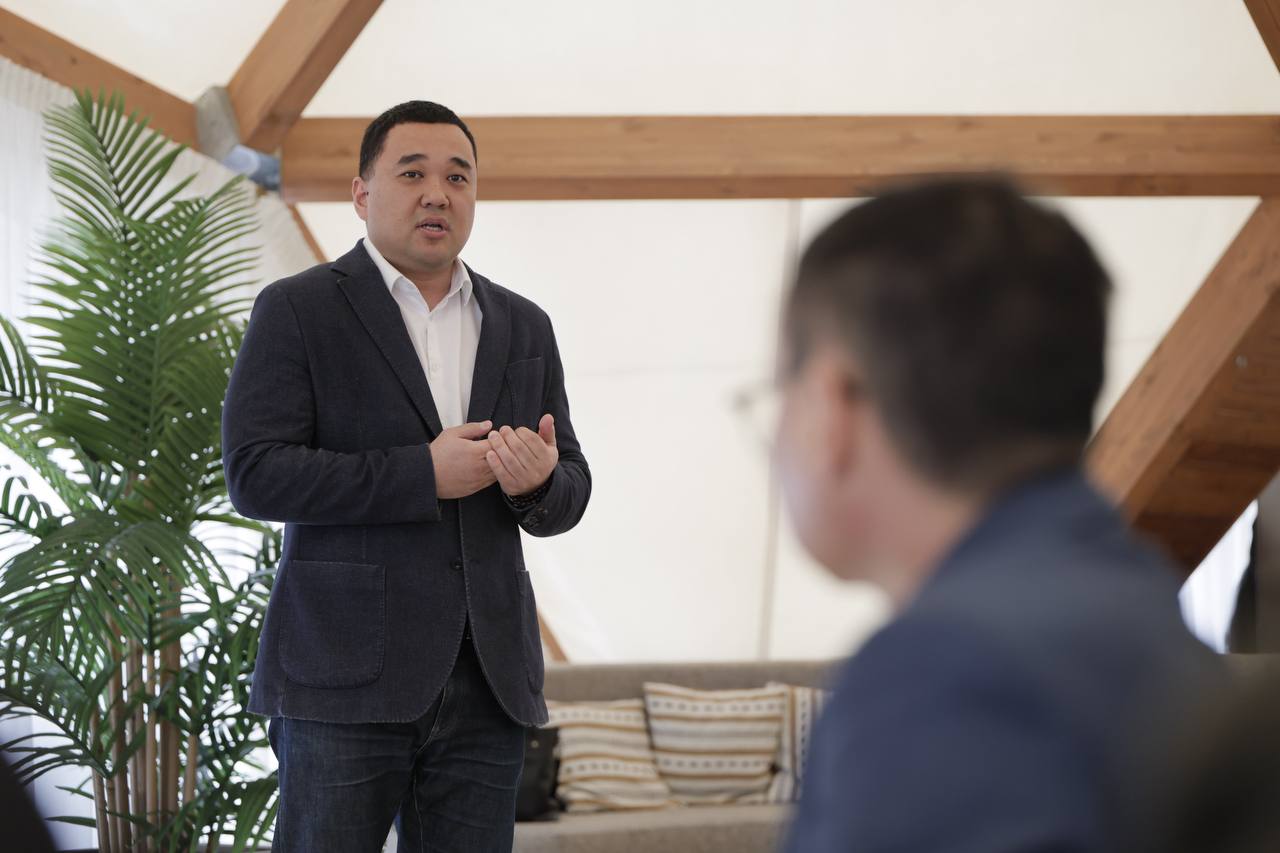 Общественная палата Калмыкии запускает новый проект «Деловые завтраки» Общественная палата Калмыкии запускает новый проект «Деловые завтраки»