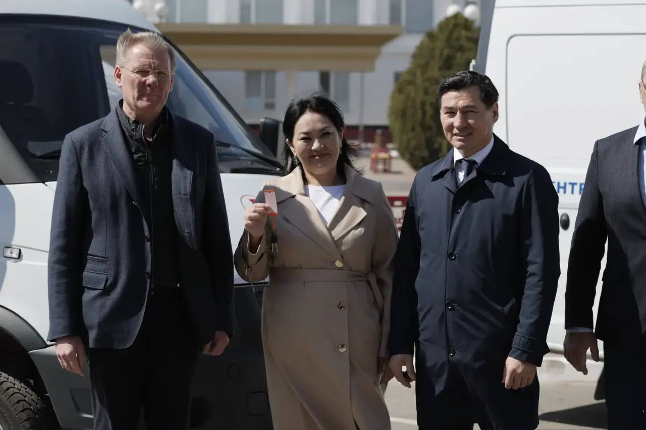 Бату Хасиков: Продолжаем реализовывать проекты для развития Калмыкии с нашим большим другом и надежным партнером – Каспийским трубопроводным консорциумом Бату Хасиков: Продолжаем реализовывать проекты для развития Калмыкии с нашим большим другом и надежным партнером – Каспийским трубопроводным консорциумом