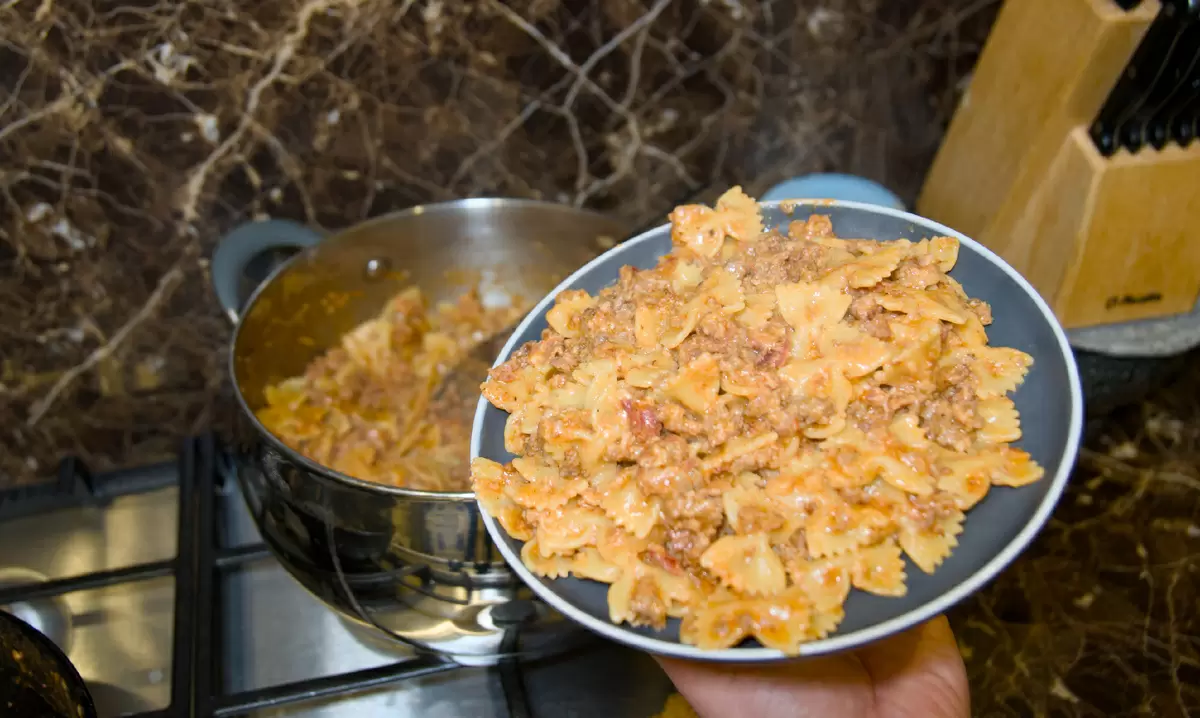 Невероятные макароны с фаршем: быстро и вкусно