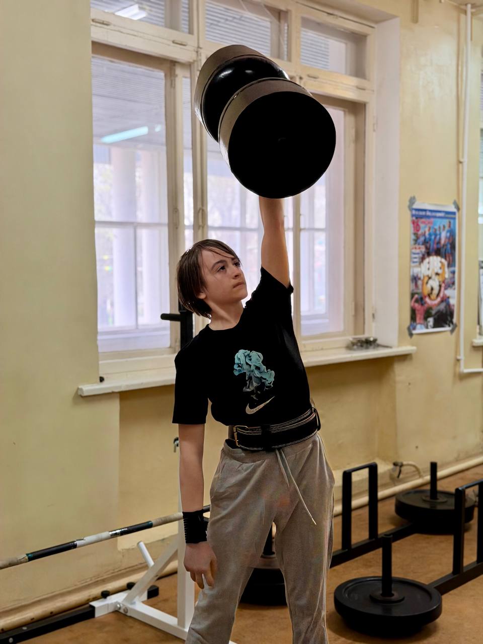 Встреча с сильнейшими: золото чемпионата Юга России и планы на развитие пауэрлифтинга в районах Встреча с сильнейшими: золото чемпионата Юга России и планы на развитие пауэрлифтинга в районах