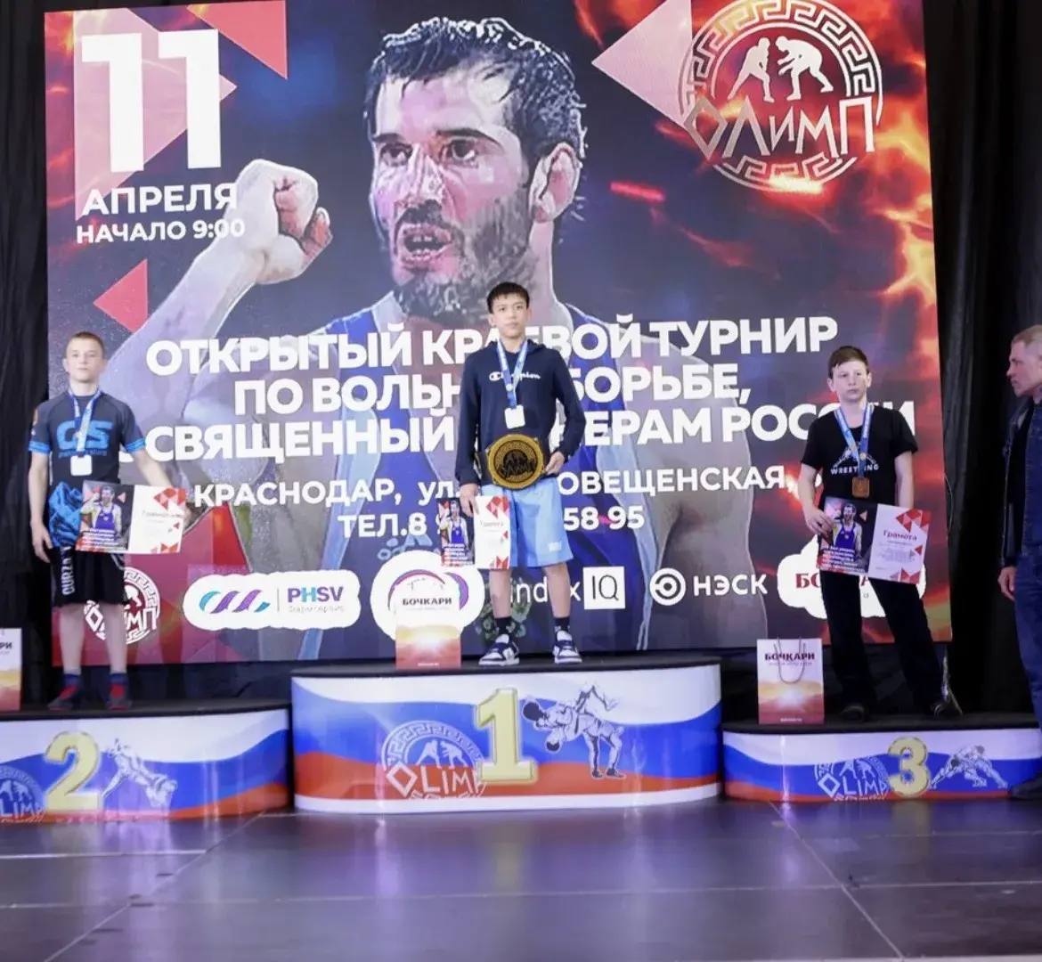 10-11 апреля в г.Краснодаре состоялся Открытый краевой турнир по вольной борьбе среди юношей и девушек 2011-2018 гг.р., посвященный тренерам России