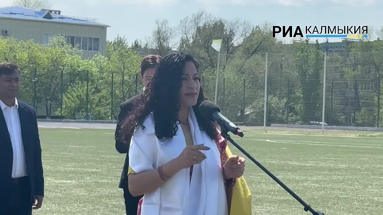 Среди почетных гостей открытия Всероссийского турнира по крикету — генеральный директор Индийского совета по культурным связям (ICCR) г-жа К. Нандини Сингла