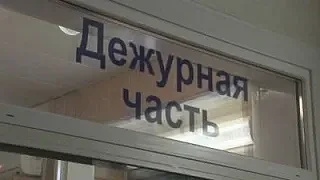 В Элисте во дворе жилого дома задержали 23-летнего пьяного дебошира, избившего мужчину за замечание