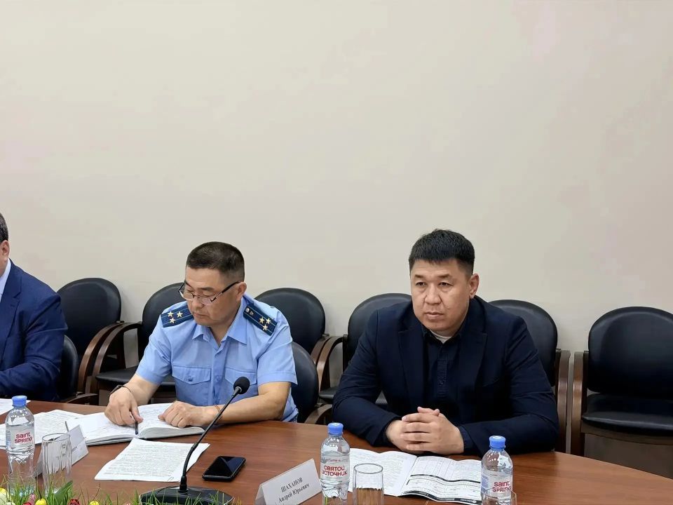 В прокуратуре РК прошли совещания по вопросам водоснабжения и защите прав предпринимателей В прокуратуре РК прошли совещания по вопросам водоснабжения и защите прав предпринимателей