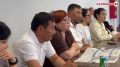 В День предпринимателя в Троицком прошла встреча бизнессообщества с представителями власти: депутатом Народного Хурала и руководителем движения «Энергия развития» Михаилом Богатовым, депутатом Народного Хурала Айсом...