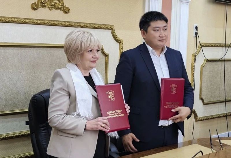 Элиста и Пресненский округ: новый уровень сотрудничества Элиста и Пресненский округ: новый уровень сотрудничества