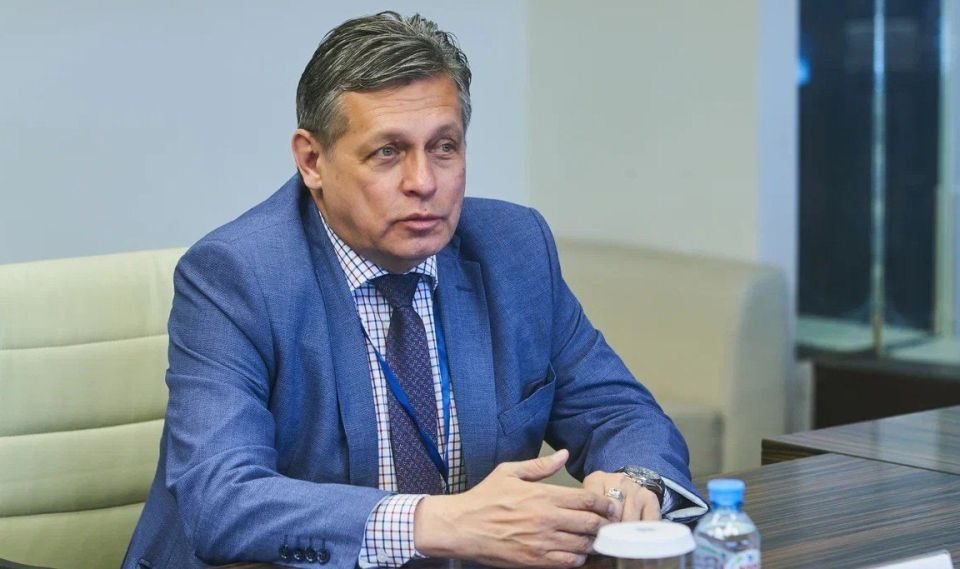 Заместитель генерального директора — руководитель регионального департамента ВГТРК Рифат Сабитов награждён медалью «За защиту Республики Крым»