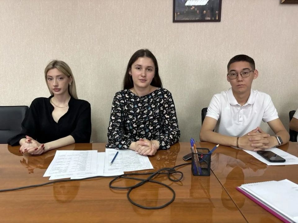 Состоялось ВКС совещание ЦИК России с представителями молодежных избирательных комиссий страны Состоялось ВКС совещание ЦИК России с представителями молодежных избирательных комиссий страны
