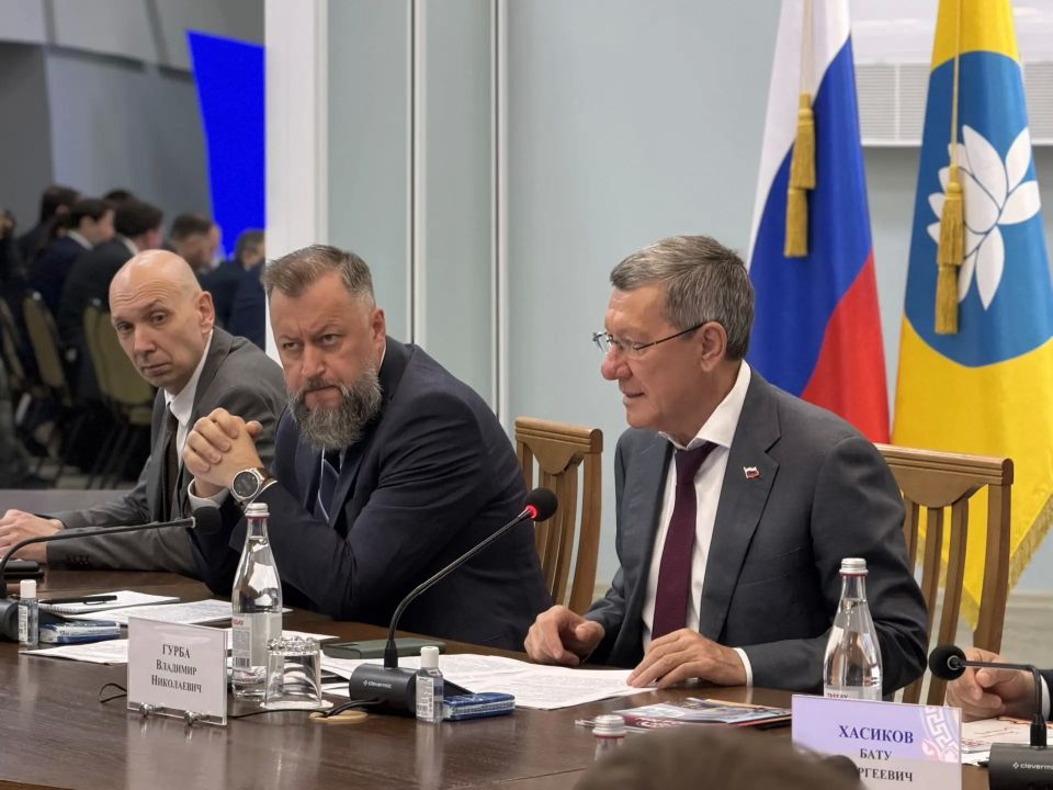 В столице Республики Калмыкия под председательством заместителя полномочного представителя Президента РФ в Южном федеральном округе Владимира Гурбы прошел ежегодный окружной семинар-совещание В столице Республики Калмыкия под председательством заместителя полномочного представителя Президента РФ в Южном федеральном округе Владимира Гурбы прошел ежегодный окружной семинар-совещание