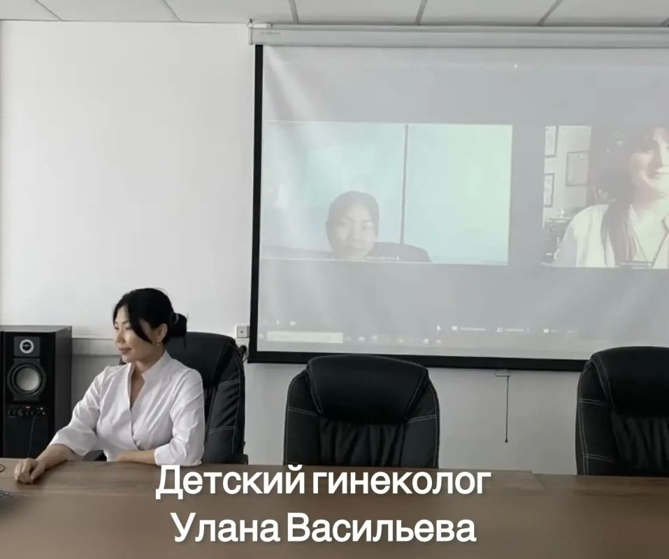 Специалисты Республиканского детского медицинского центра провели рабочую видеоконференцию с медицинскими работниками из города Антрацит Специалисты Республиканского детского медицинского центра провели рабочую видеоконференцию с медицинскими работниками из города Антрацит