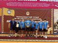 Наши чемпионы!. На фото – сборная команда города Элисты, одержавшая победу в жарком состязании против 27 команд со всей республики! Турнир посвящен предстоящему Дню Республики Калмыкия и собрал сильнейших со всех 13 районов...