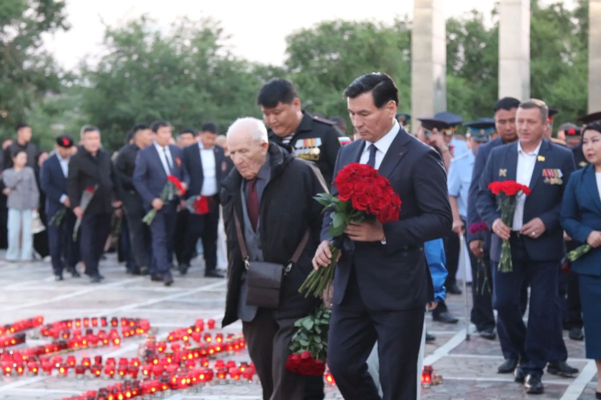 «Наше дело правое. Враг будет разбит «Наше дело правое. Враг будет разбит