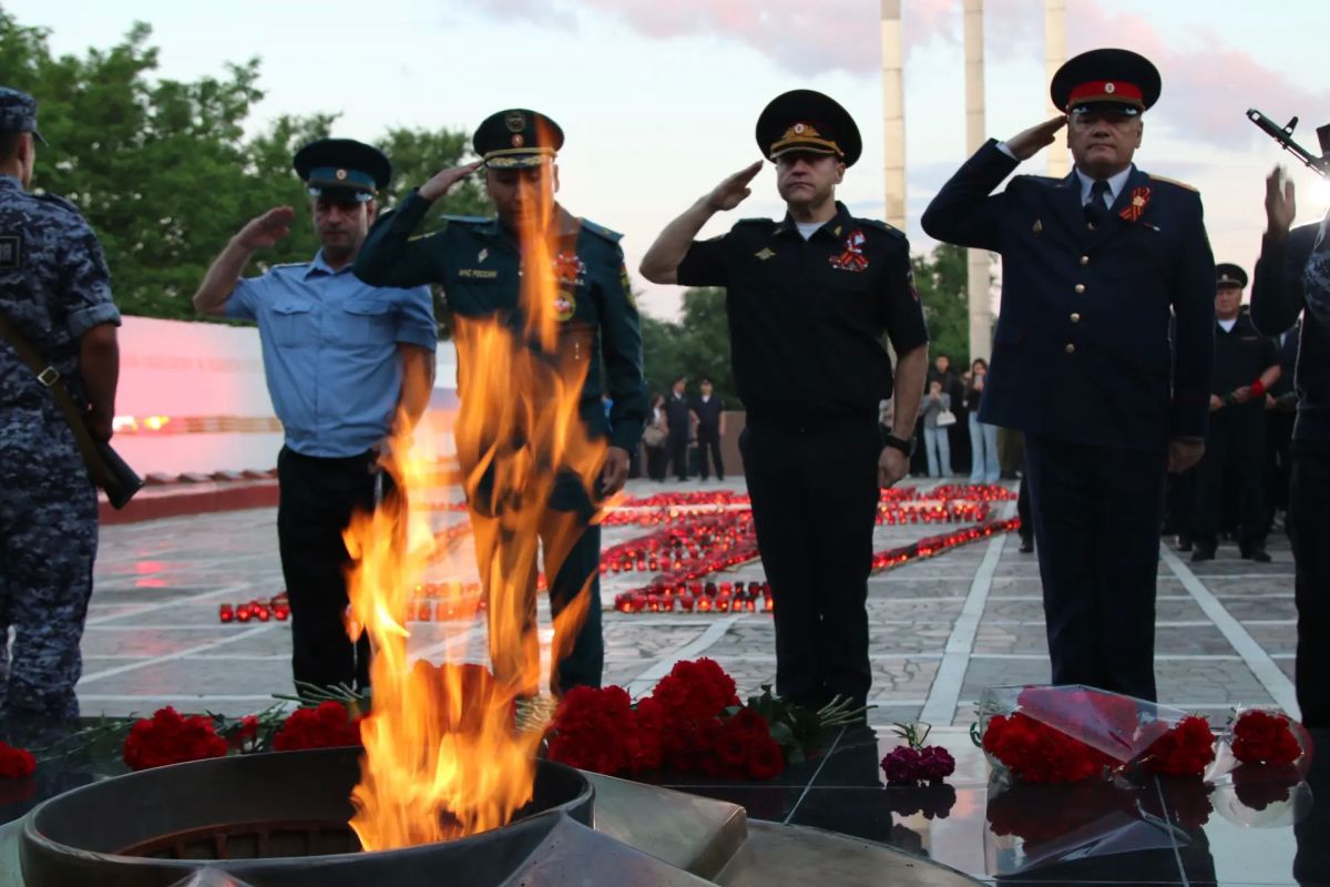 «Наше дело правое. Враг будет разбит «Наше дело правое. Враг будет разбит