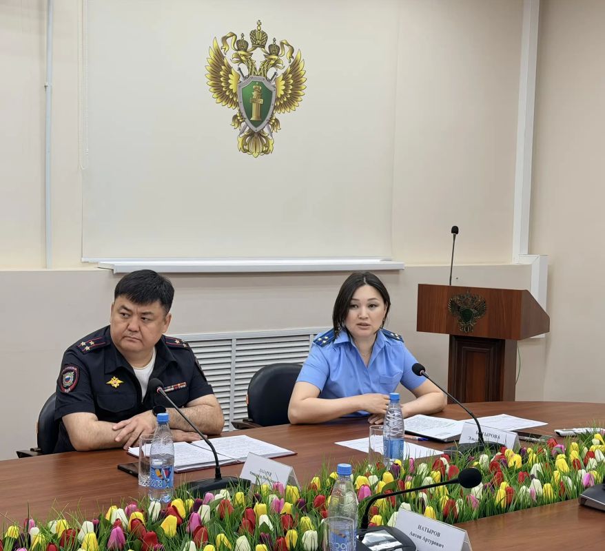 В прокуратуре республики состоялось заседание межведомственной рабочей группы по вопросам профилактики правонарушений среди несовершеннолетних В прокуратуре республики состоялось заседание межведомственной рабочей группы по вопросам профилактики правонарушений среди несовершеннолетних