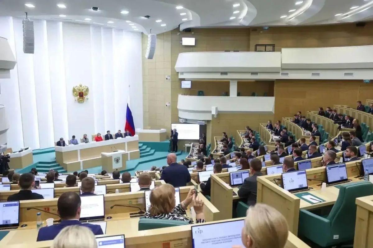 Депутат Лаганского городского собрания Юлия Болдырева представила Калмыкию на заседании Палаты молодых законодателей при Совете Федерации Депутат Лаганского городского собрания Юлия Болдырева представила Калмыкию на заседании Палаты молодых законодателей при Совете Федерации