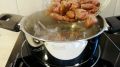 Нежные блинчики на кефире с вкусной начинкой