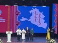 На Торжественном мероприятии посвященном 106-й годовщине Республики Калмыкия заместитель полпреда Президента Антон Калинин вручил награды