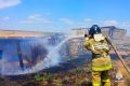 В Приютненском районе сотрудники МЧС ликвидировали пожар на животноводческой стоянке