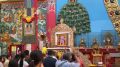 В главном зале Центрального хурула начался праздничный молебен, посвященный Дню рождения Его Святейшества Далай-ламы XIV