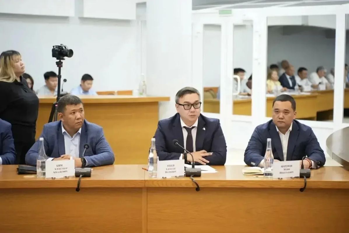 В Правительстве Калмыкии подвели промежуточные итоги реализации национальных проектов за первое полугодие 2026 года В Правительстве Калмыкии подвели промежуточные итоги реализации национальных проектов за первое полугодие 2026 года