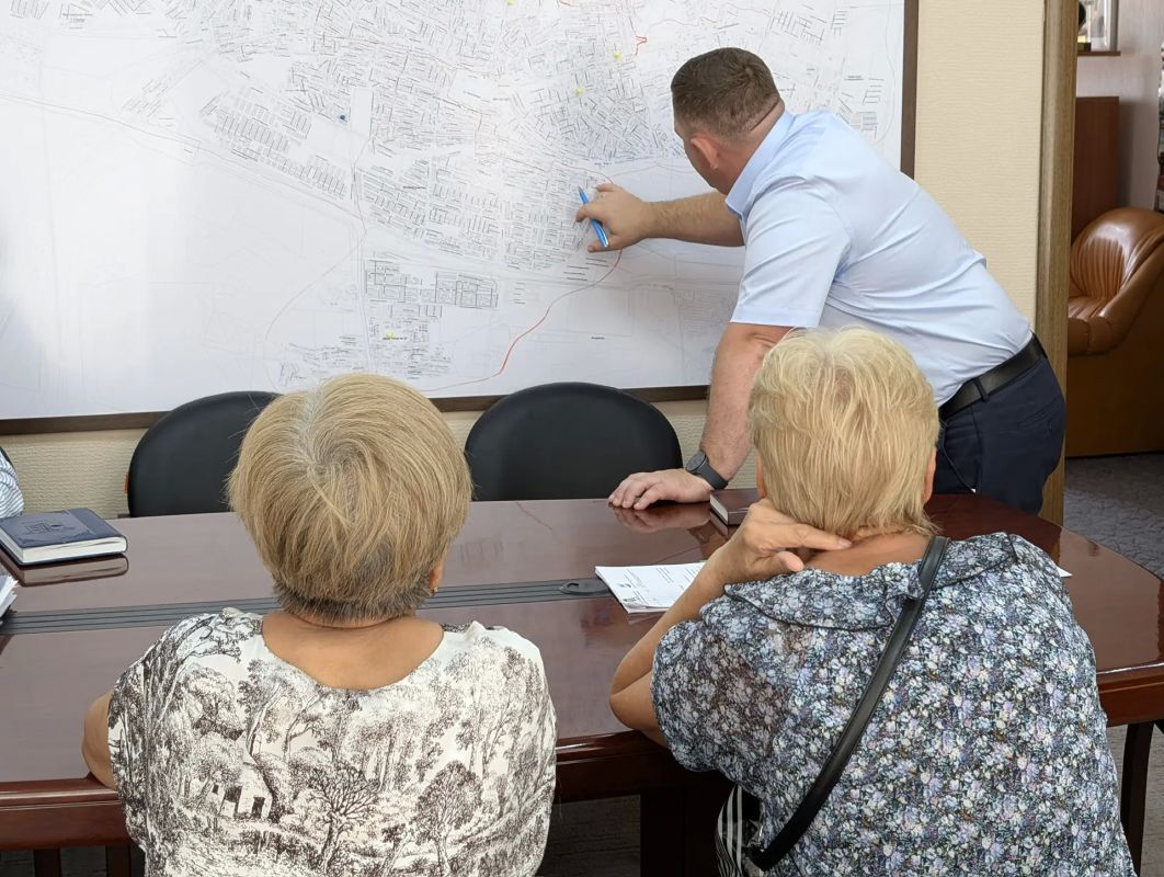 #ОбратнаяСвязь. Очередной прием жителей сегодня провел Глава города – Председатель #ЭГС Максим Сорокин #ОбратнаяСвязь. Очередной прием жителей сегодня провел Глава города – Председатель #ЭГС Максим Сорокин