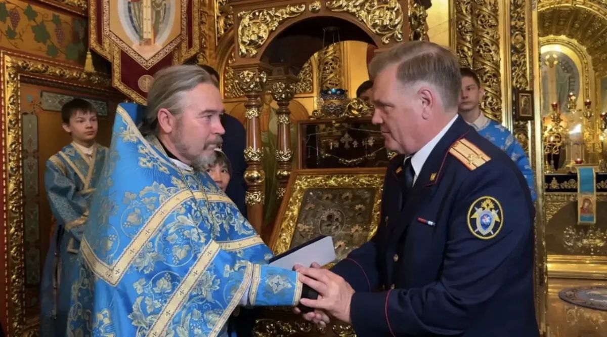 Протоиерей Казанского кафедрального собора Элисты отец Анатолий удостоен ведомственной медали СК России «За высокую гражданственность» Протоиерей Казанского кафедрального собора Элисты отец Анатолий удостоен ведомственной медали СК России «За высокую гражданственность»