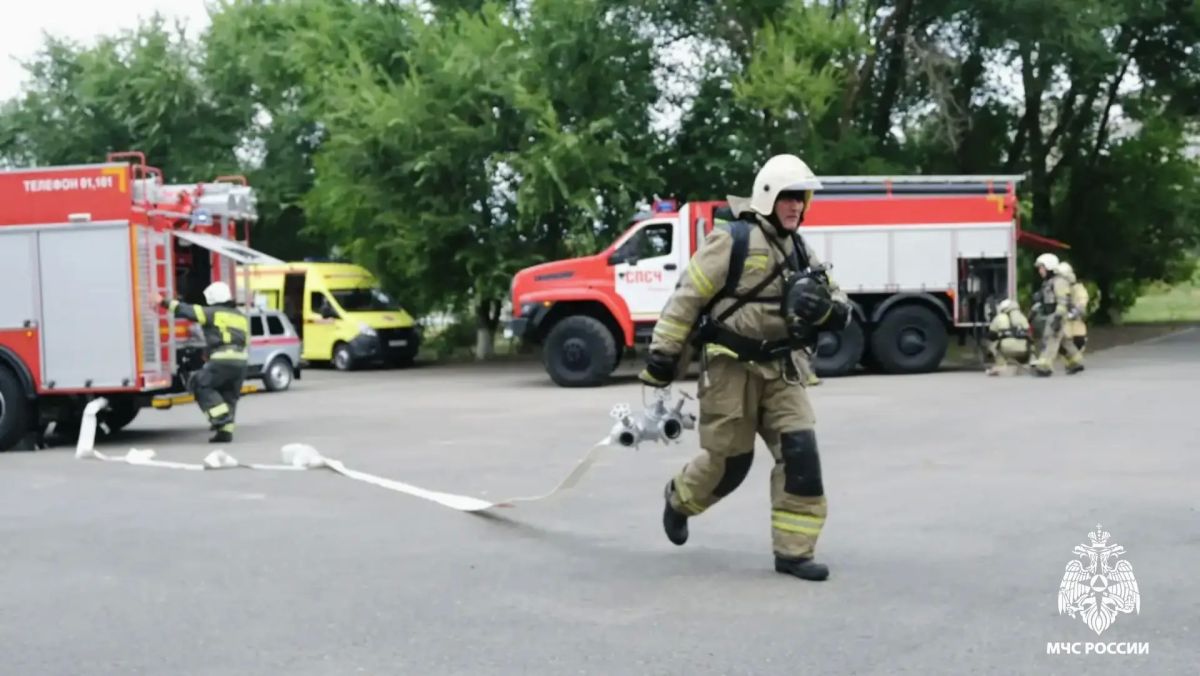 Условный пожар в школе оперативно ликвидирован Условный пожар в школе оперативно ликвидирован