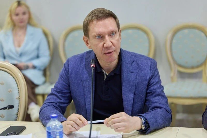 Рифат Сабитов подчеркнул необходимость развития отечественных нейросетей Рифат Сабитов подчеркнул необходимость развития отечественных нейросетей