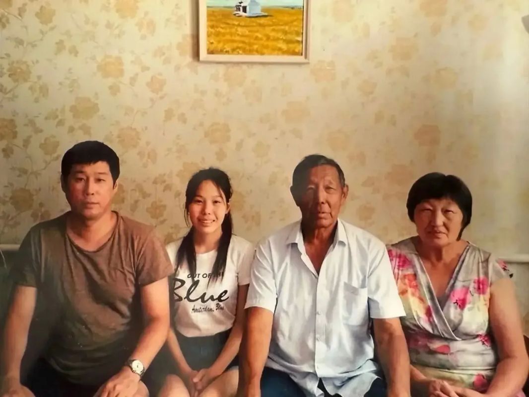 К 70-летию Дня строителя: Человек, построивший родной район К 70-летию Дня строителя: Человек, построивший родной район