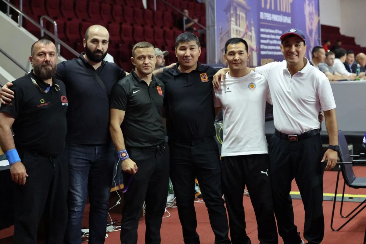 U15 35 kg. 1 место - Кошелев Денис (Волгоградская область) U15 35 kg. 1 место - Кошелев Денис (Волгоградская область)