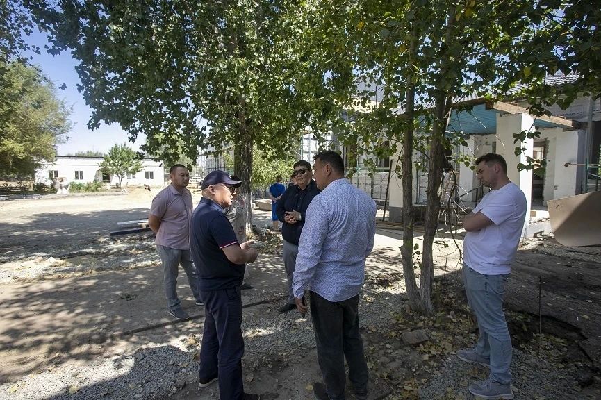 Заместитель Председателя Народного Хурала (Парламента) Республики Калмыкия, руководитель фракции КРО ПП «КПРФ» в Народном Хурале Николай Нуров совершил рабочую поездку в Яшалтинский район