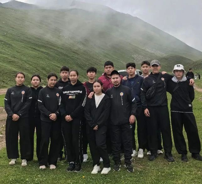 С 02 по 12 августа в г. Теберде (Карачаево-Черкесская Республика) проходят учебно-тренировочные сборы под руководством заслуженного мастера спорта России по самбо, многократного чемпиона мира и Европы, победителя Кубков мира... С 02 по 12 августа в г. Теберде (Карачаево-Черкесская Республика) проходят учебно-тренировочные сборы под руководством заслуженного мастера спорта России по самбо, многократного чемпиона мира и Европы, победителя Кубков мира...
