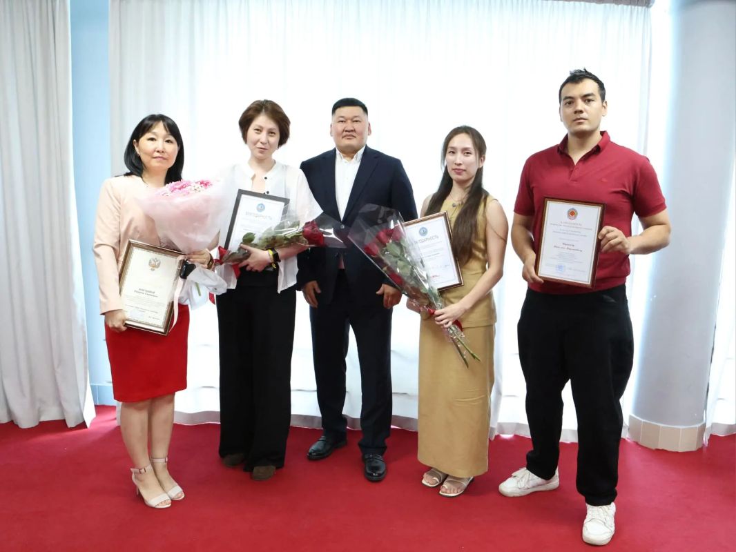 В Калмыкии прошло торжественное собрание, посвященное Дню физкультурника В Калмыкии прошло торжественное собрание, посвященное Дню физкультурника
