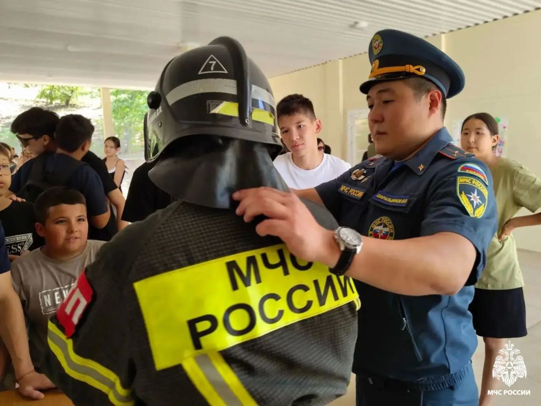 Нескучно о важном: в «Сайгачонке» провели урок пожарной безопасности Нескучно о важном: в «Сайгачонке» провели урок пожарной безопасности