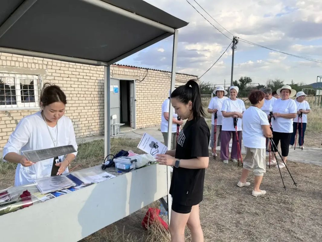 Медики Малодербетовской районной больницы провели диспансеризацию на фестивале ГТО Медики Малодербетовской районной больницы провели диспансеризацию на фестивале ГТО